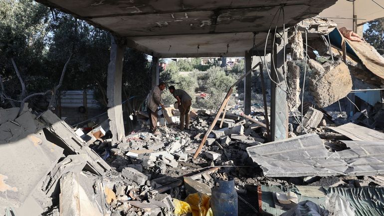 Guerre Israël - Gaza : un couple de médecins palestiniens perd neuf de ses dix enfants dans un bombardement israélien