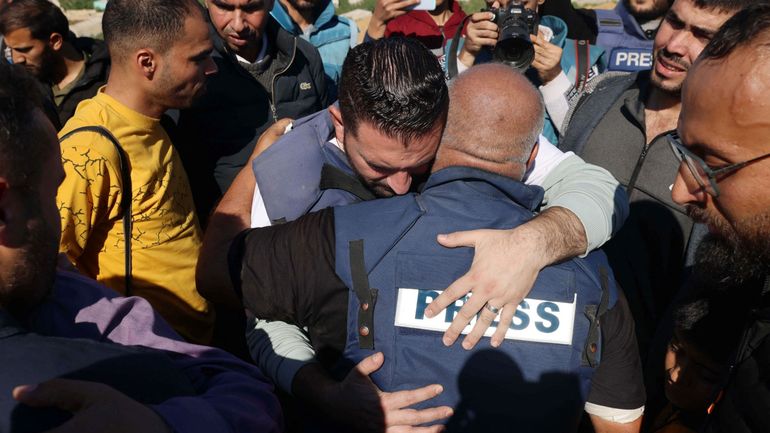 Guerre Israël-Gaza : Al Jazeera annonce que deux de ses journalistes ont été tués dans une frappe israélienne