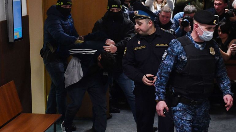 Attentat de Moscou : les enquêteurs demandent le placement en détention de trois autres suspects