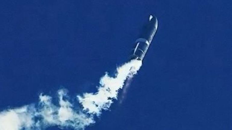 Des débris de la fusée de SpaceX entrent dans l'atmosphère au-dessus de la Pologne