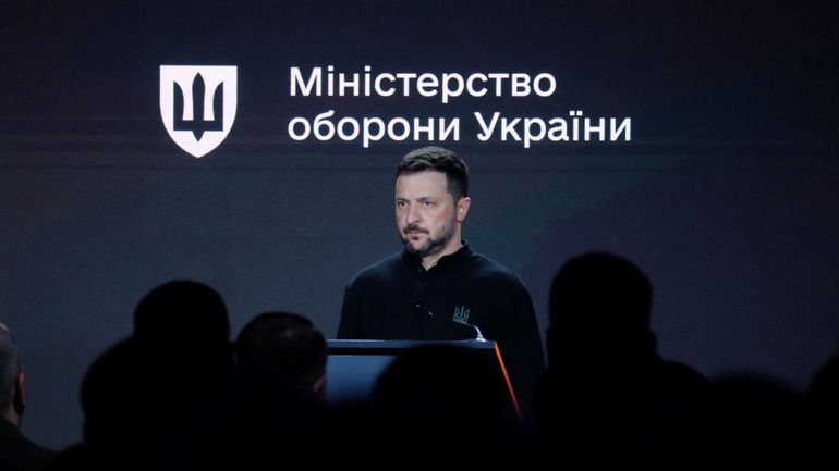 Guerre en Ukraine : les forces ukrainiennes ont pris le contrôle complet de la ville russe de Soudja, selon Zelensky