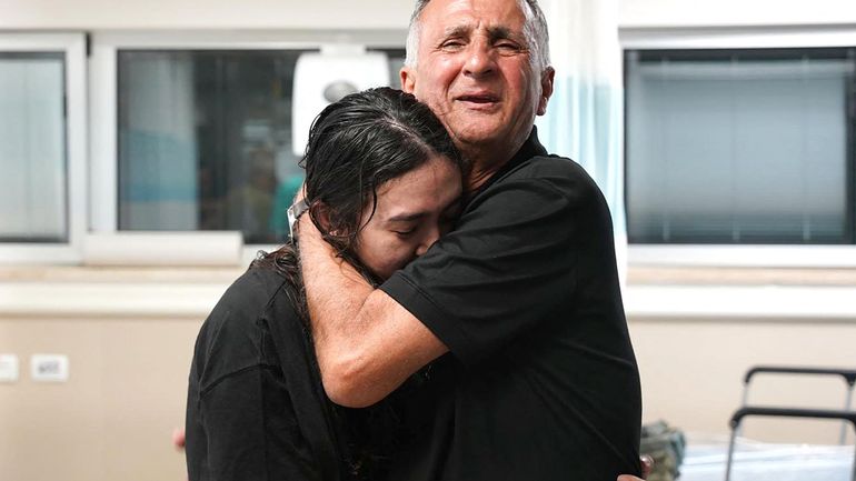 Guerre Israël-Gaza : une ex-otage pensait que chaque nuit serait 