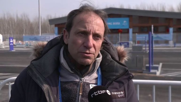 JO Pékin 2022 : Philippe Candeloro sur Loena Hendrickx : "Elle a des chances de terminer dans le top 6"