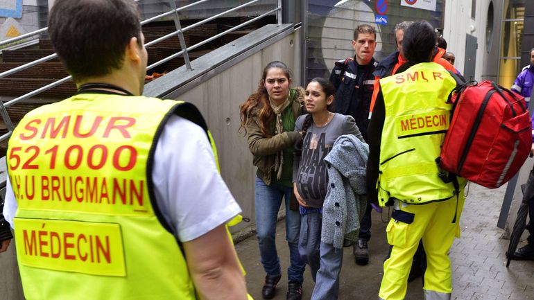 L'aide médicale d'urgence : ne pas accorder ce droit coûte cher à la Belgique, selon la Cour des comptes