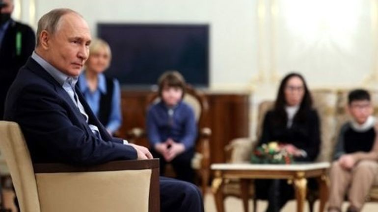 Guerre en Ukraine : le président russe invite les proches des tués aux combats pour un réveillon de Noël