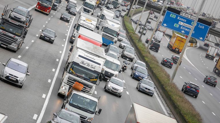 Deux chantiers sèment le chaos sur le Ring de Bruxelles ce mardi matin