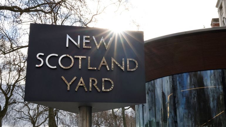 Grande-Bretagne : Scotland Yard s'excuse après un nouveau cas de policier accusé de violences sexuelles
