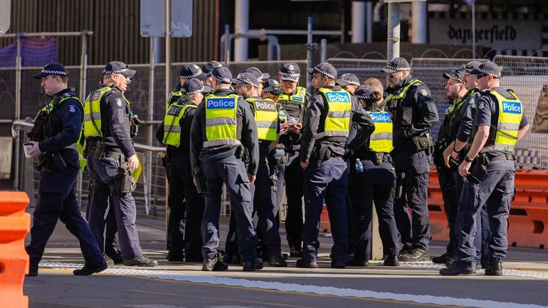 Australie : deux policiers tués lors d'une perquisition au domicile de l'homme visé par un mandat d'arrêt pour infraction sexuelle