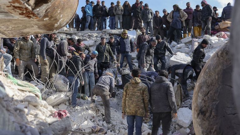 Séisme en Turquie et en Syrie : la Belgique envoie une équipe de soins d'urgence en Turquie