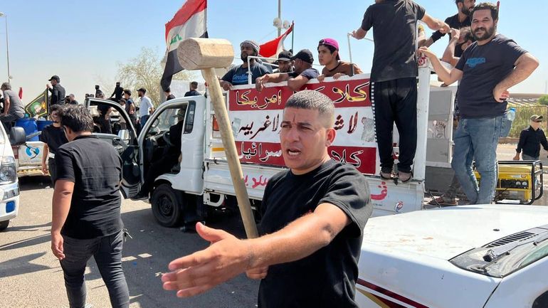 Crise en Irak : deux morts parmi les manifestants, couvre-feu dans tout le pays