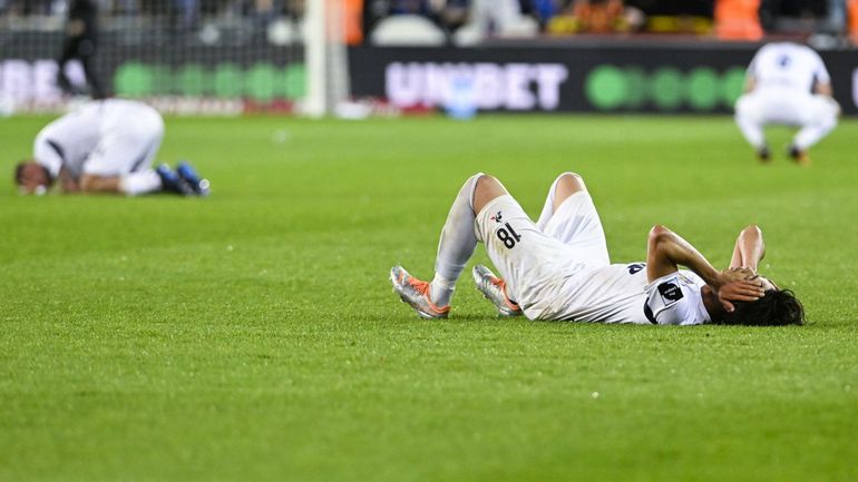 Les Saint-Gillois dégoutés après le revers à Bruges : "Un goût amer... Nous voulions entrer dans le livre des records"