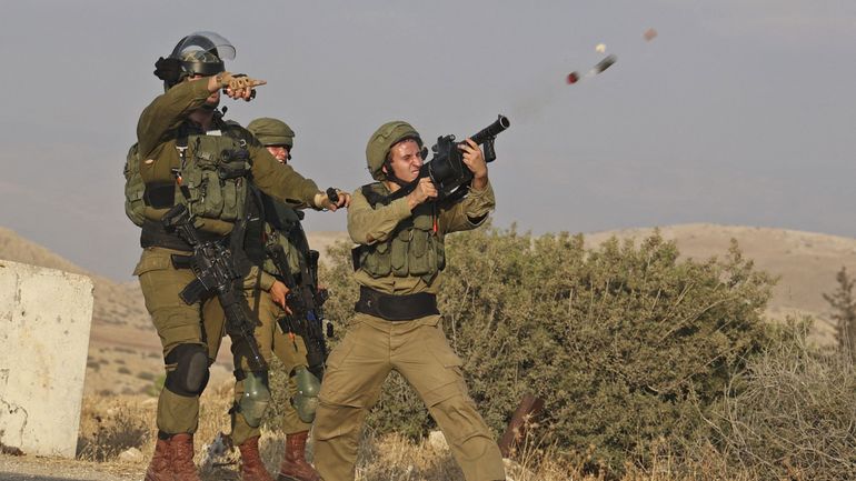 Conflit israélo-palestinien : Israël réduit de moitié la zone de pêche de Gaza après des lancers de ballons incendiaires