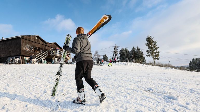 Ski en Belgique : une dizaine de centres accessibles dans les Cantons de l'Est