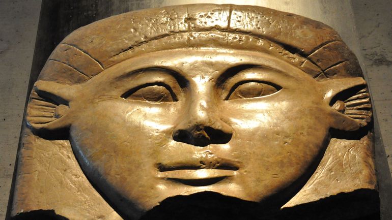 Comment cette déesse égyptienne est-elle arrivée sur un site archéologique en Espagne ?