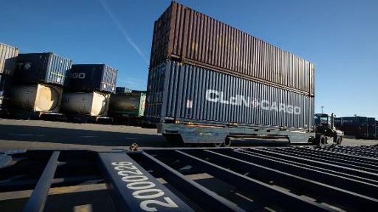 Guerre en Ukraine et sanctions : environ 1500 conteneurs russes sont bloqués dans des ports d'Anvers et Zeebruges