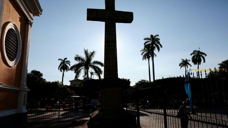 Nicaragua : le pouvoir ordonne l'imposition des Eglises et ferme 151 ONG