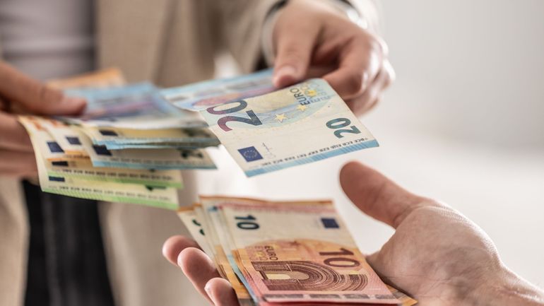 Le cash n'a pas dit son dernier mot, en voici la preuve :