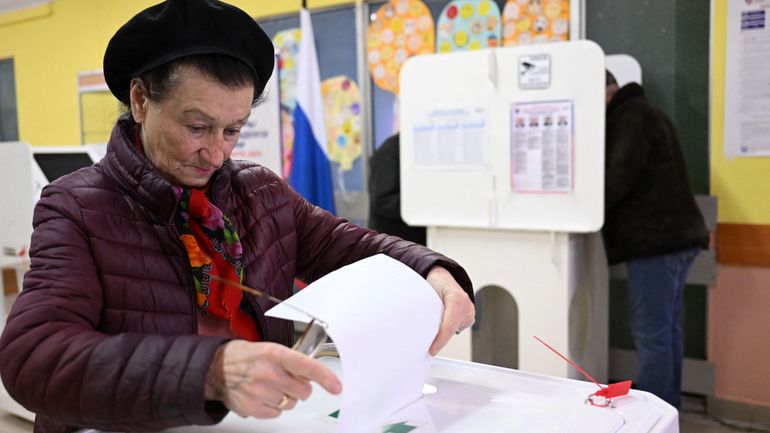 Election présidentielle en Russie : Poutine recueille 87% des suffrages selon un sondage à la sortie des urnes