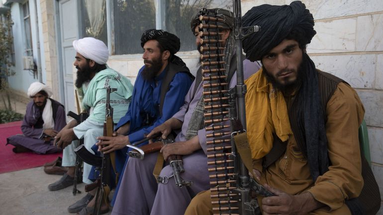 Talibans en Afghanistan : libération de cinq Britanniques détenus depuis plusieurs mois