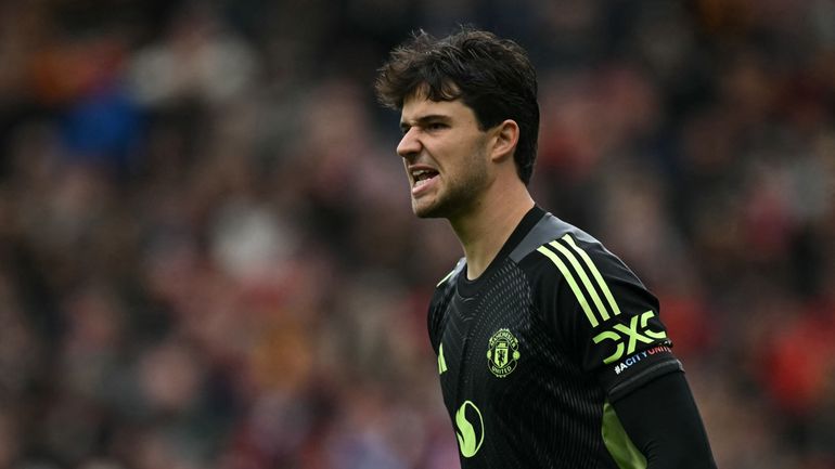 Senne Lammens réussit ses grands débuts avec Manchester United...et signe le 1er clean sheet de la saison des Red Devils