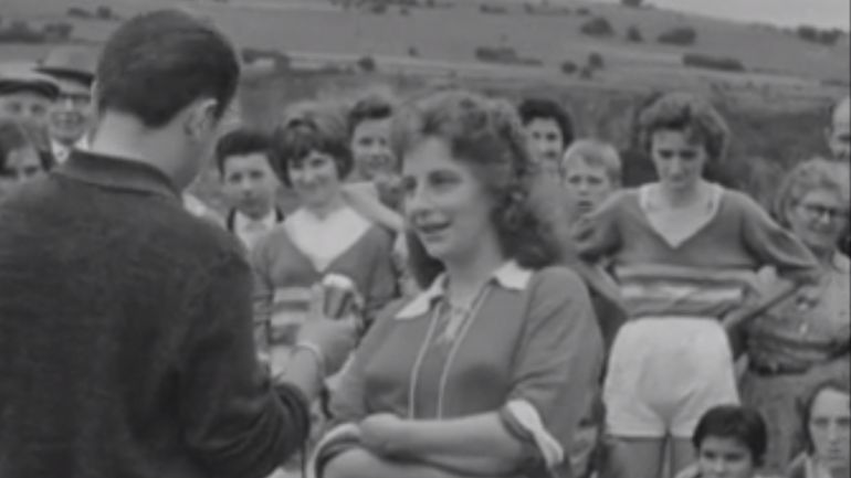 Jusque dans les années 70, les femmes étaient interdites de terrains de foot en Belgique