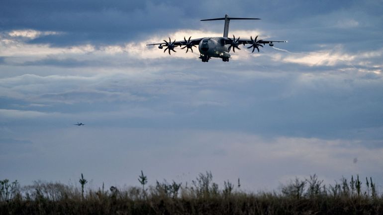 Guerre en Ukraine : Un Airbus militaire rapatrie des diplomates expulsés de Russie