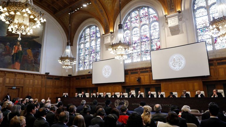Guerre en Ukraine : Zelensky saisit la Cour internationale de Justice de La Haye contre la Russie