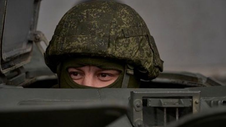 Guerre en Ukraine : Moscou arrête les 