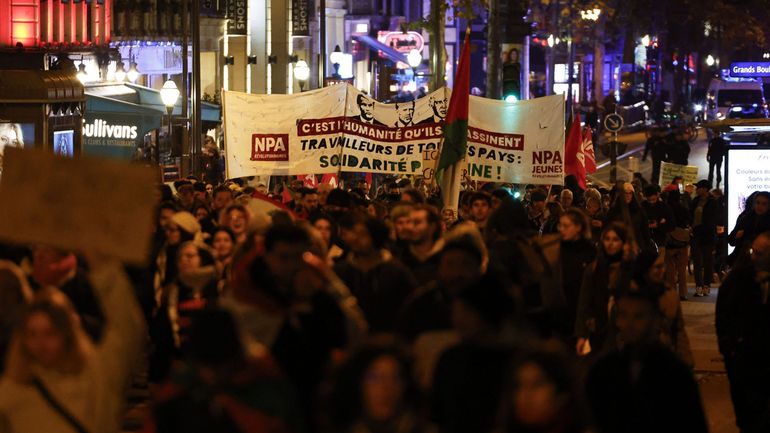 Paris : des milliers de manifestants contre un gala de soutien à Israël