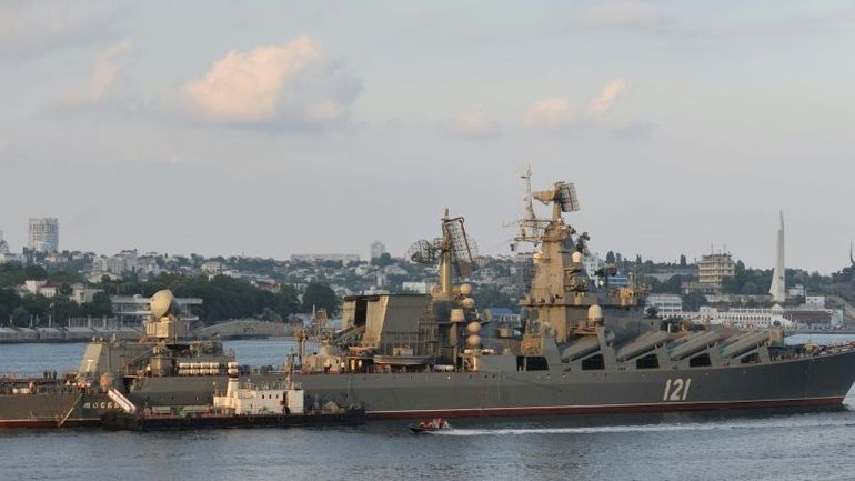 Guerre en Ukraine : le croiseur Moskva, vaisseau amiral de la flotte russe en mer Noire 