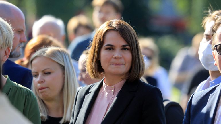 La cheffe de l'opposition biélorusse, Svetlana Tikhanovskaïa, promet de poursuivre le combat