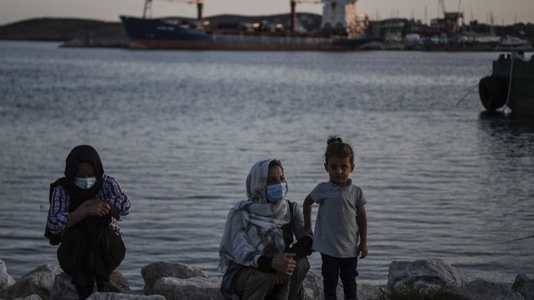 Grèce: sauvetage de plus d'une centaine de migrants en mer Egée