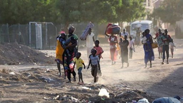Conflit au Soudan : sixième jour de combats à Khartoum, les appels à la trêve ignorés