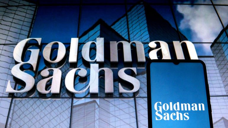 La banque d'affaires américaine Goldman Sachs voit son bénéfice fondre de près de moitié