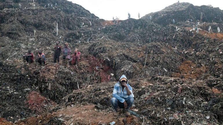 Effondrement d'une décharge en Ouganda : le bilan monte à 18 morts, ensevelis sous des montagnes de déchets