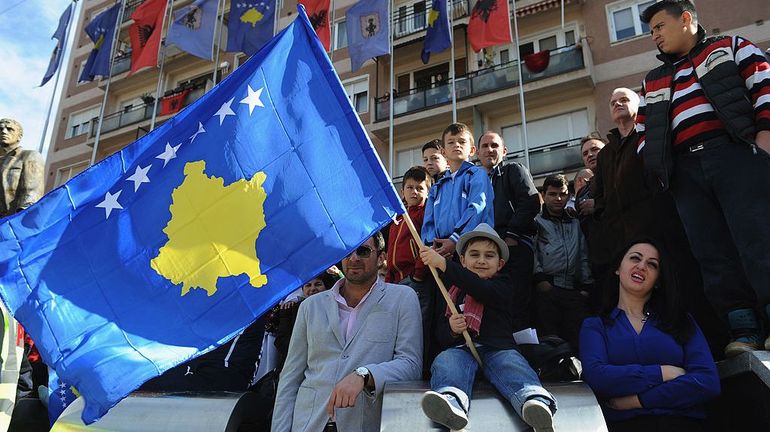 Kosovo : quinze ans d'indépendance n'ont pas suffi à apaiser les tensions entre communautés