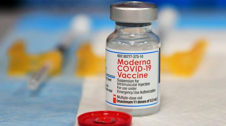 Moderna annonce de bons résultats pour son vaccin modifié contre Omicron