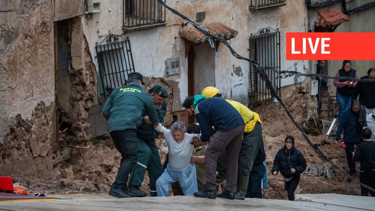 Direct - Inondations meurtrières en Espagne : 158 morts, des dizaines de disparus et des milliers de personnes toujours privées d'électricité