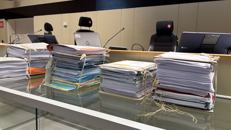 Procès Encro : l’instruction d’audience a débuté, en point final du premier jour du procès en appel