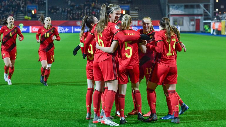Les Red Flames s’imposent… 19-0 face à une pauvre équipe d’Arménie et pulvérisent leur record