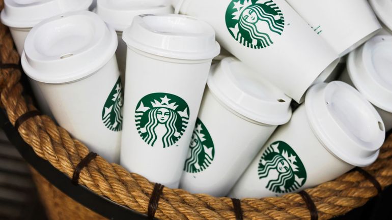 Guerre en Ukraine : Starbucks annonce que ses 130 cafés en Russie vont fermer temporairement