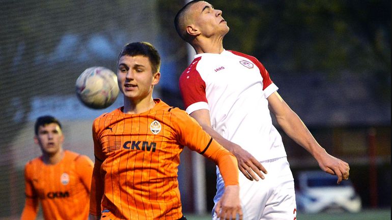 Titulaire contre l’Antwerp en Youth League, disparu à l’aéroport : Oleksandr Rosputko reste introuvable