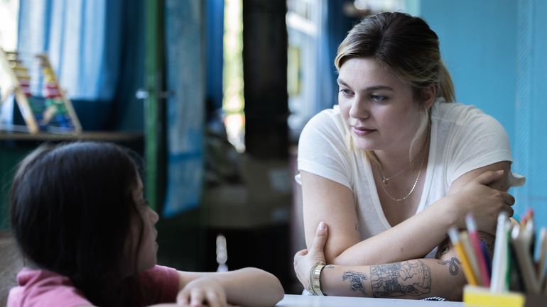 Trois choses à savoir sur Louane, héroïne de la série "Visions"
