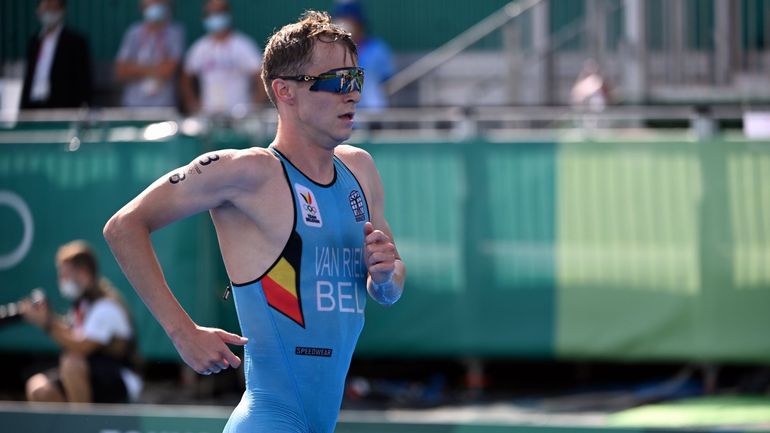Championnats européens : Marten Van Riel doit déclarer forfait en triathlon à cause d’un œdème osseux