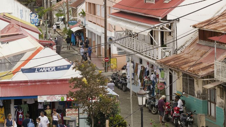 Guadeloupe : 5e homicide en huit jours, un adolescent de 13 ans tué par balle à Lamentin