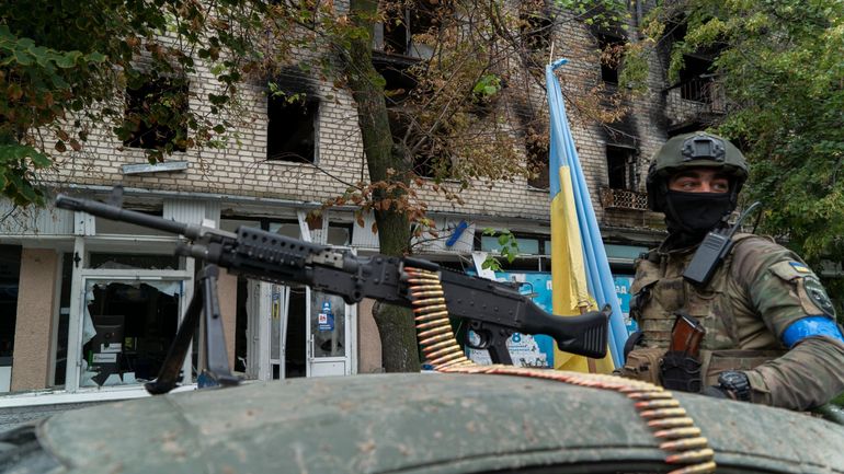 Guerre en Ukraine : plus de la moitié des Européens favorables aux livraisons d'armes à l'Ukraine