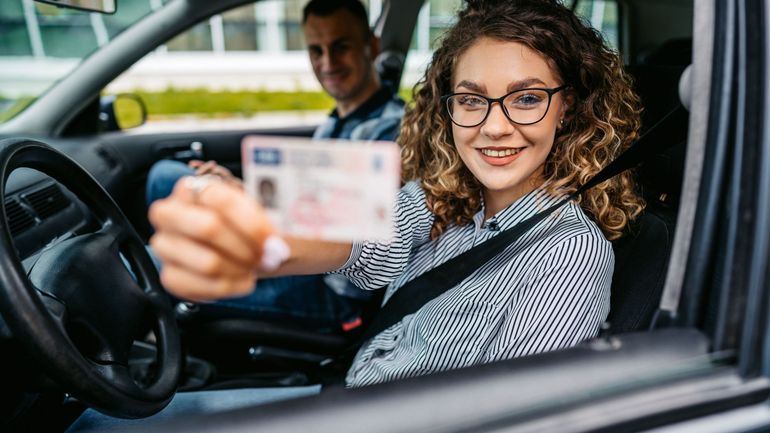 Avoir le permis de conduire ? Ce n'est plus un passage obligé pour les jeunes, surtout bruxellois