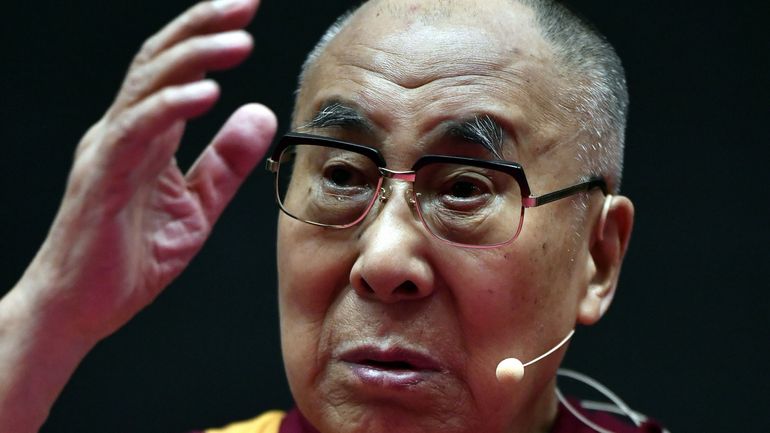 Le Dalaï Lama confirme qu'il aura un successeur désigné à sa mort, la Chine veut approuver son nom