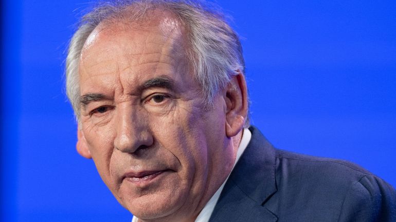 François Bayrou nommé Premier ministre par Emmanuel Macron, 