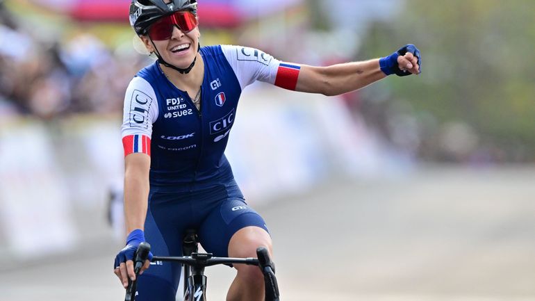 Mondiaux de cyclisme : la Française Célia Gery remporte le titre mondial chez les espoirs, Lore De Schepper 8e